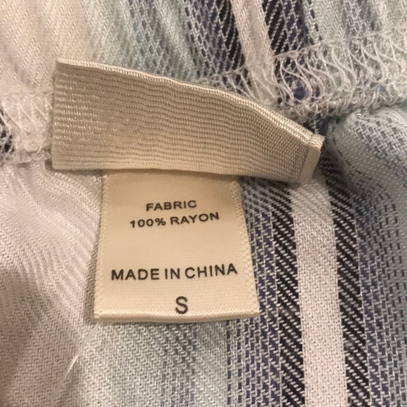 Buckle Daytrip stripe off shoulder blouse - Picture 6 of 7